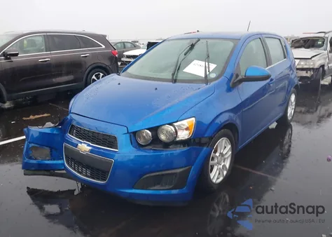 2016 Chevrolet Sonic Lt Manual из США, поврежденный, VIN 1G1JD6SB8G4177322